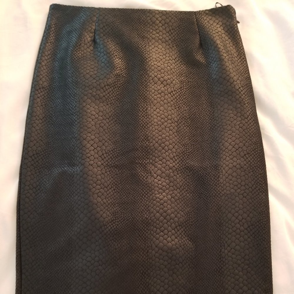 Black Faux Snakeskin Pencil Skirt Size M
